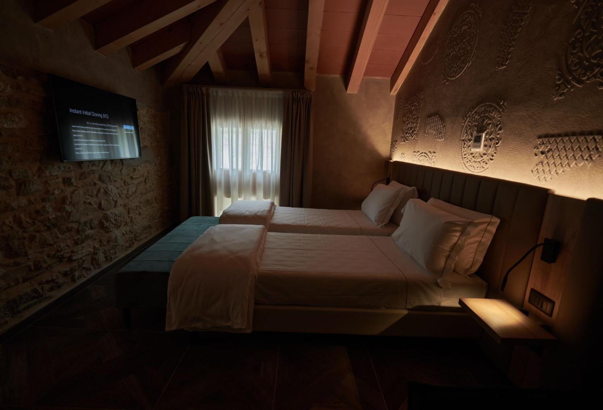 Parc Hotel San Pietro Spiazzi Di Caprino Extérieur photo
