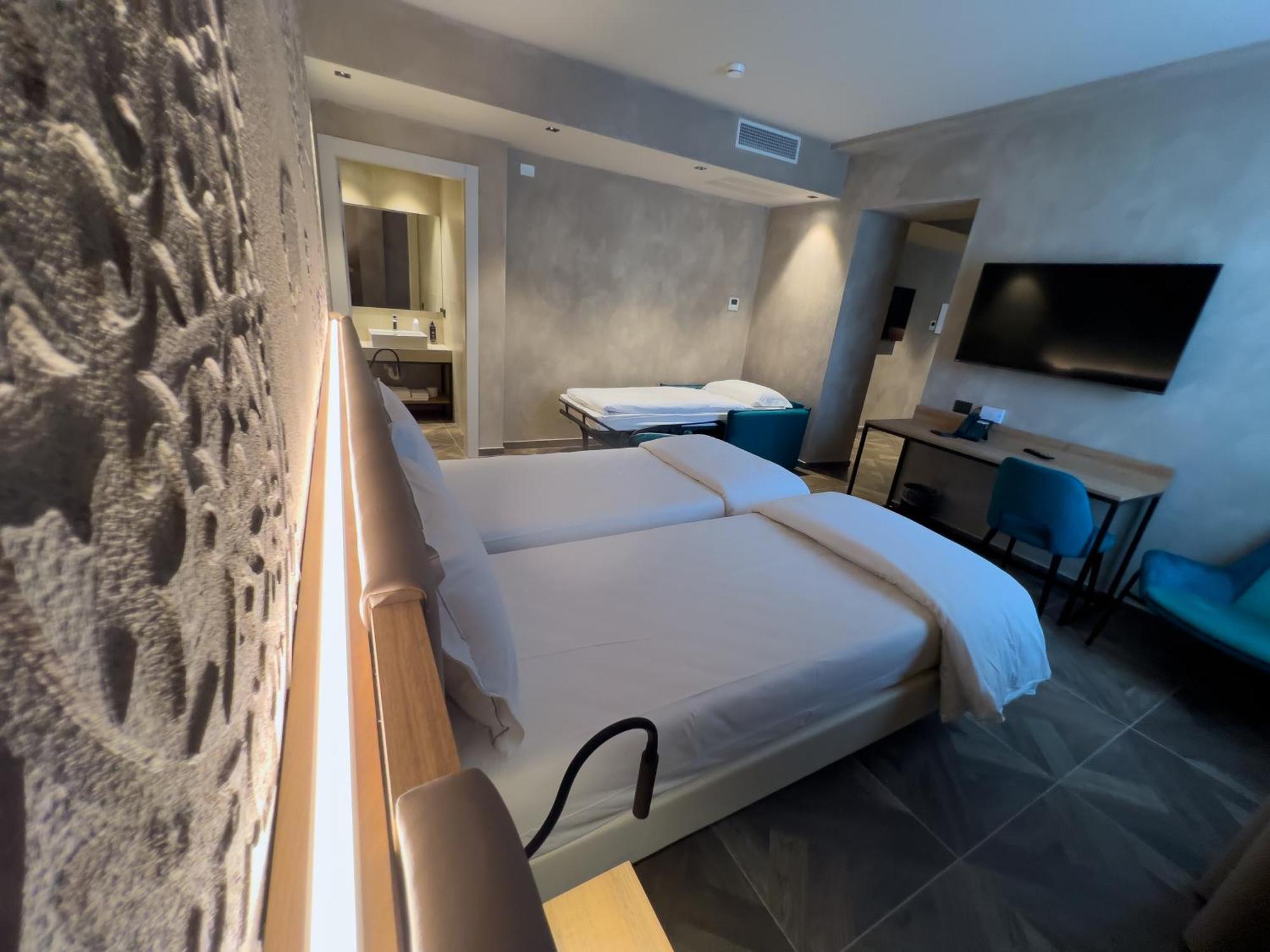 Parc Hotel San Pietro Spiazzi Di Caprino Extérieur photo